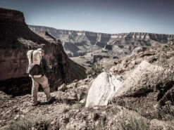 Hyperlite Mountain Gear Southwest 4400 70L Black -Camp Friluft Gear 162054175 origpic 700bdb