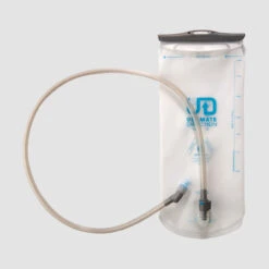 Ultimate Direction 2L Reservoir 7 Ultimate Direction 2L Reservoir -Camp Friluft Gear 80832023 MAIN UD 2 89656