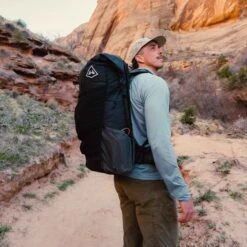 Hyperlite Mountain Gear UNBOUND 55L Backpack Black -Camp Friluft Gear hyperlite mountain gear unbound 55 31907788488749